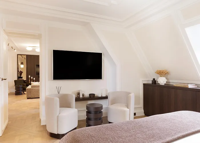 Thelander - Serviced In Champs Elysees Rue Marbeuf Paris